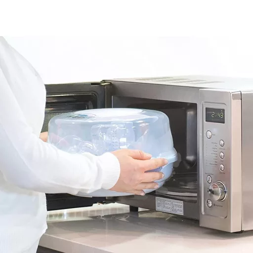 Philips Avent Mikrohullámú Gőzsterilizátor 4 Flaskonhoz Fehér SCF281/02
