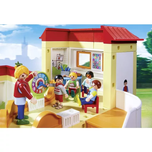 PLAYMOBIL City Life Óvoda Fény- és Hangeffektussal 4+ Éveseknek