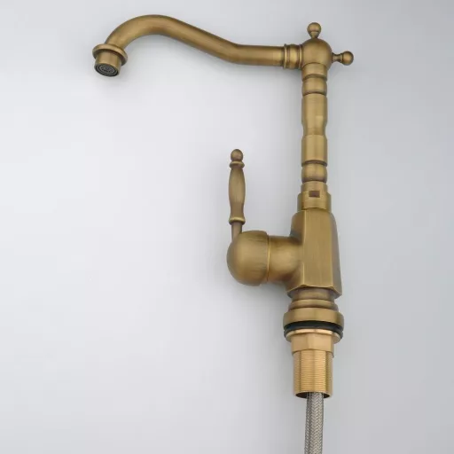 Baterie chiuvetă bronz Hiendure - Baterie de bucătărie monocomandă, cu pipă rotativă 360°, material cupru, model înalt, montare cu o singură gaură