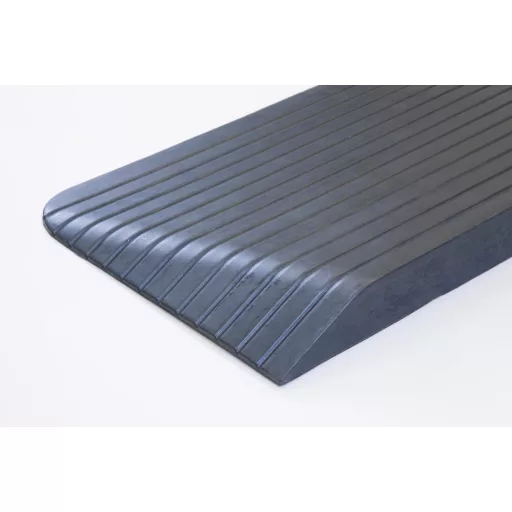 Rampă de prag din cauciuc The Ramp People pentru scaun cu rotile și scuter, 50 mm