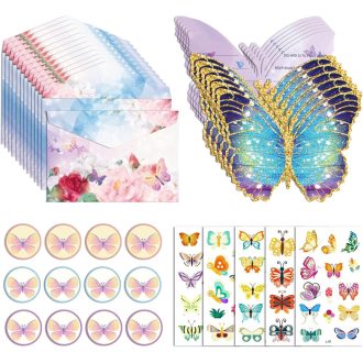   BootyBay Pillangós Születésnapi Meghívó Szett Lányoknak - 12 Francia Nyelvű Kártya Borítékkal, Matricákkal és 5 Tetoválással Gyerekzsúrra