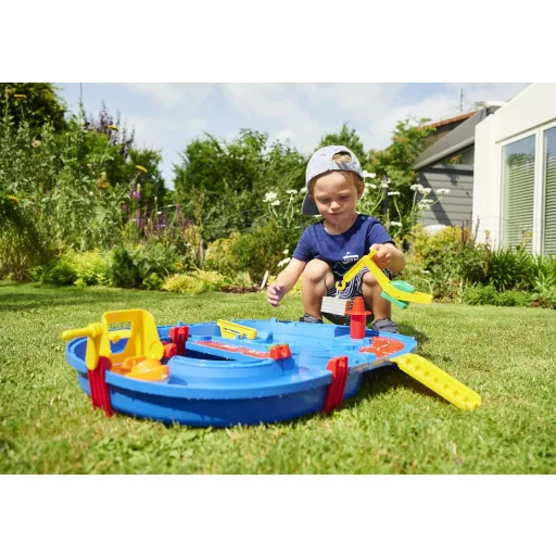 Aquaplay 8700001501 Početni set vodenih igara - plava plastična vodena staza za djecu od 3 do 7 godina - vodena igračka za razvoj prostorne percepcije
