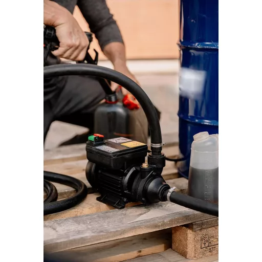 Cross Tools Diesel Üzemanyag Szivattyú 35m Csatornázó Tömlővel 2100 L/h