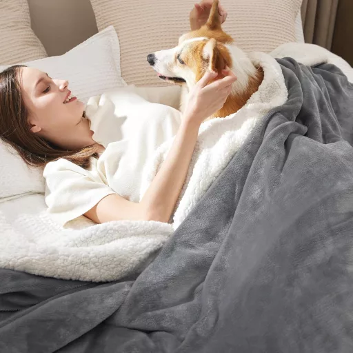 Bedsure Sherpa Kétoldalas Takaró, Extra Puha Flanel Pléd Kanapéra és Ágyra 150x200 cm