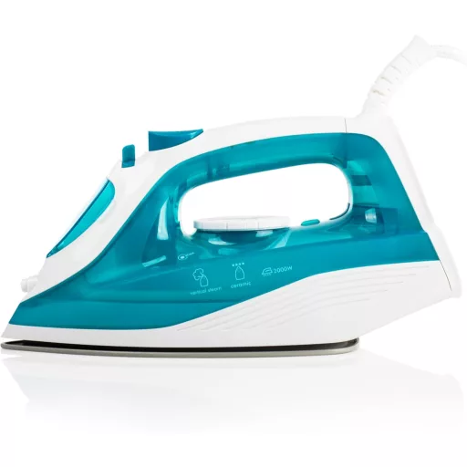 Tristar 2000W gőzölős vasaló kerámia talppal, függőleges gőz és boost funkcióval
