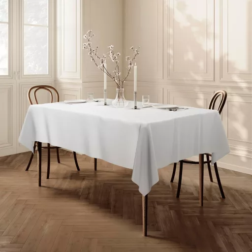 Home Direct Obrus s lotosovým efektom - Biely obdĺžnikový textilný obrus 140x200 cm - Odolný voči škvrnám, ľahko čistiteľný polyester