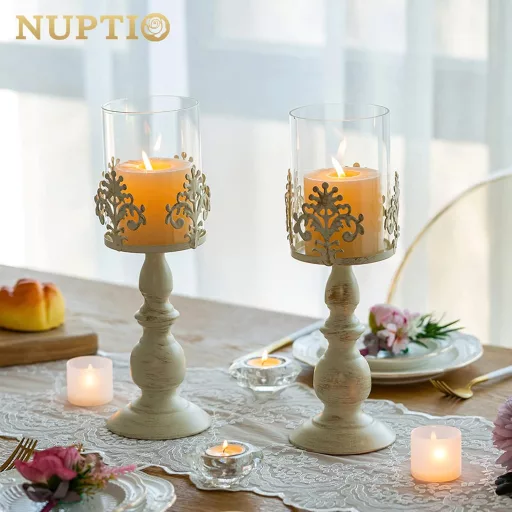 Nuptio Vintage Gyertyatartó Üvegbúrával - Antik Fém Asztali Dekoráció Esküvőre, Rendezvényekre - 33 cm Magas Krém Színű Gyertyatartó Szett (