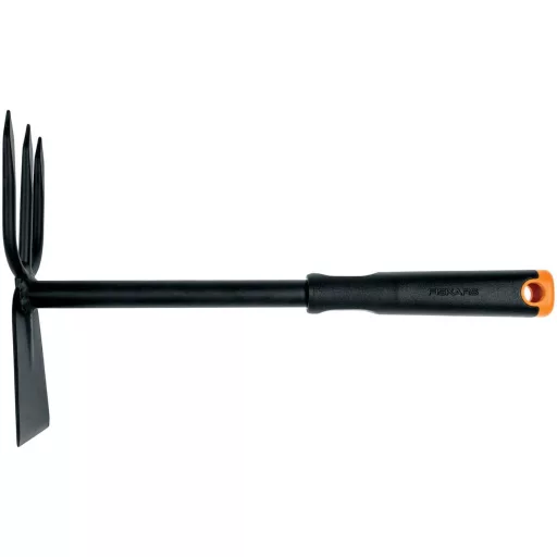 Fiskars Ergo kombinált kapa 30,5 cm rozsdamentes acél fejjel és ergonomikus nyéllel - Combination hoe