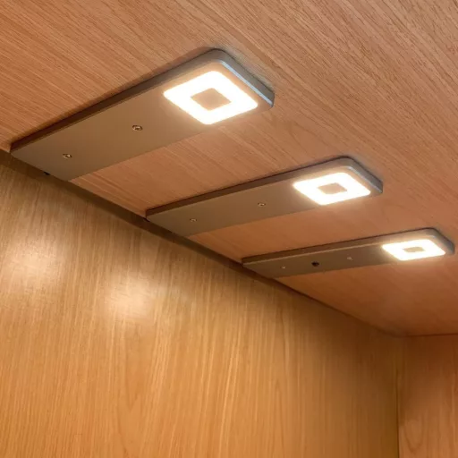 da LIGHT LED Kuchynské podlinkové osvetlenie Teplá biela 3ks Sada Vstavaný bodový strieborný