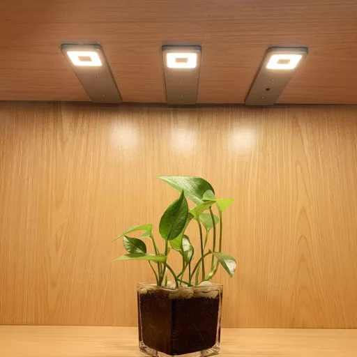 da LIGHT LED Konyhai Alulvilágítás Meleg Fehér 3db Szett Beépíthető Spot Ezüst