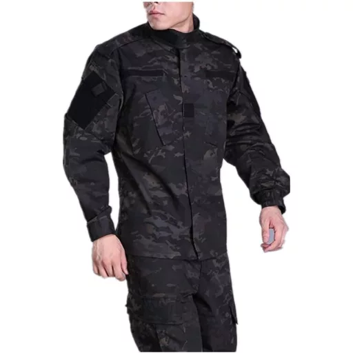 WISEONUS Airsoft Taktikai Ruházat Szett - Katonai Terepszínű Egyenruha Paintball Játékhoz, Vadászathoz - Fekete Terep Mintás Kabát és Nadrág