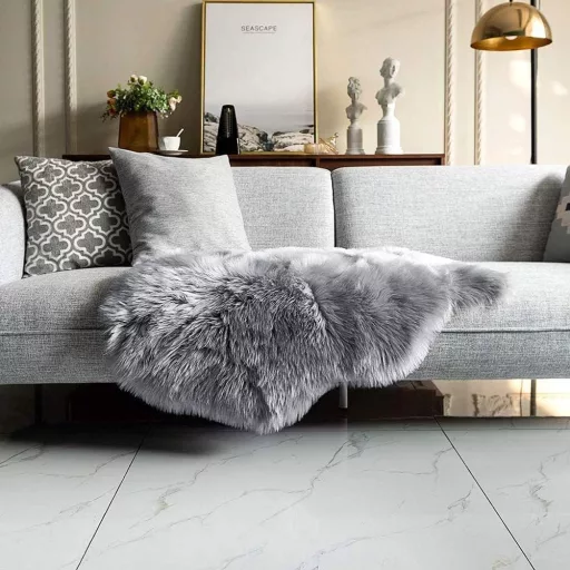Covor din blană artificială HEQUN gri 60x90 cm, decorativ cu fir lung