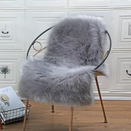 Covor din blană artificială HEQUN gri 60x90 cm, decorativ cu fir lung
