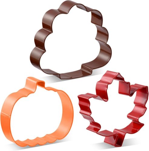 Set de forme pentru biscuiți de toamnă: dovleac, frunză de arțar, curcan