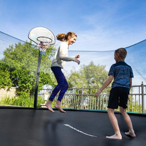 Skákacia plocha Songmics, 263 cm, pre okrúhlu trampolínu s priemerom 305 cm, so 64 očkami.