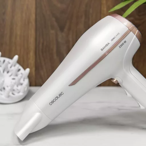 Cecotec Bamba IoniCare 5200 Aura 2300W ionos hajszárító diffúzorral és koncentrátorral - White, Motor DC