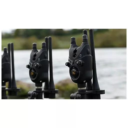 New Direction Tackle K9s 2+1 Vezeték Nélküli Kapásjelző Szett | Okostelefonos Vezérlés | Kijelzős Vevőegység | Éjszakai Fény | Bottartó Fül