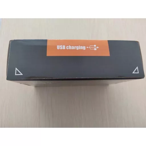BIKIL USB-C Kerékpárlámpa Szett 2400 Lumen - Első és Hátsó Lámpa 6400 mAh Akkumulátorral, Alumínium Ház, Egyszerű Felszerelés, Országúti és