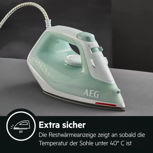 AEG gőzölős vasaló gőzlöket 30g/perc fehér-zöld 250ml tartály