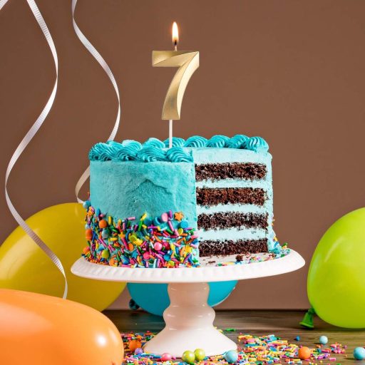 URAQT Zlatne svjetlucave rođendanske svjećice s brojevima - Dekoracija za torte bez dima za rođendane, vjenčanja, zabave - 4 komada ukrasnih voštanih svijeća