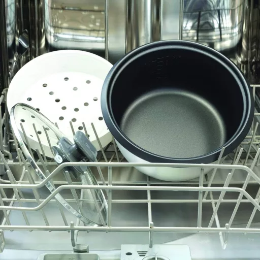 Russell Hobbs 0,8L rizsfőző gőzöléssel, tapadásmentes edénnyel és melegentartással