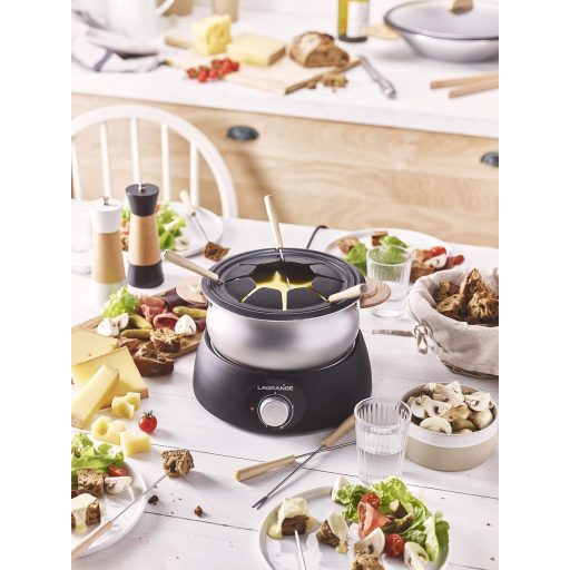 LAGRANGE, Electric Fondue Device for 8 People 1.5 L Made in France for All Types of Fondue Adjustable Thermostat, Wooden Handles, 900 W, 349015