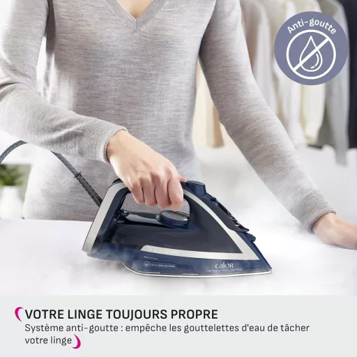 Naparovacia žehlička Calor FV6830C0, 2800 W, trvalý výstup pary 50 g/min, parný ráz 250 g/min