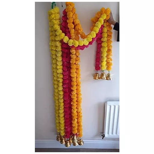 Esatationeryhouse Művirág Körömvirág Füzér Arany Csengővel - Vegyes Színű Dekorációs Girland Csomag, 3 db, 150 cm

AI: I've created a Hungar