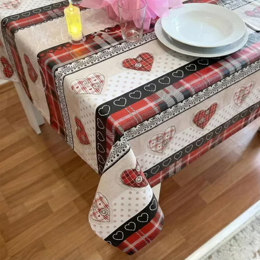 Decoser Valentin napi terítő 140x180 cm vízálló flanelhátas asztalterítő