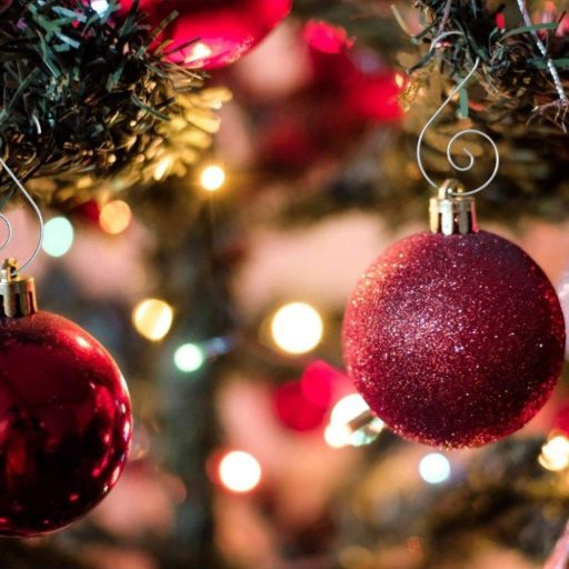 KATELUO 60 darabos Karácsonyi díszek, S alakú horgok csillaggal, újrahasználható, 3 formában (ezüst)