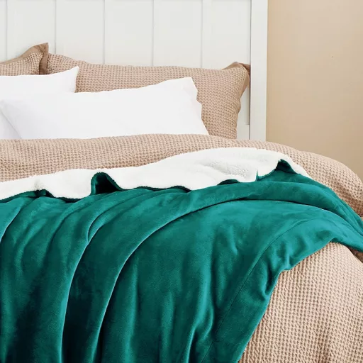 BEDSURE Sherpa Plüss Takaró 150x200cm Sötétzöld Kanapé Pléd Meleg Flanel Blanket