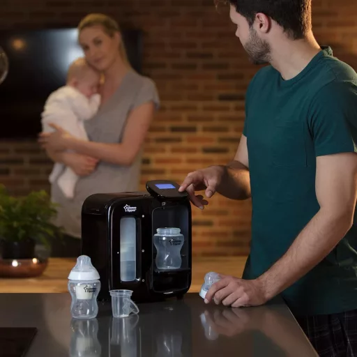 Tommee Tippee Perfect Prep Aparat Instant de Preparat Biberon - Cu Filtru Antibacterian, Preparare Lapte Praf în 2 Minute, Negru-Albastru