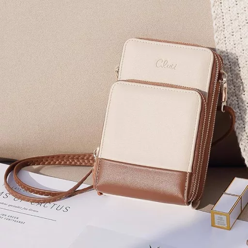 CLUCI női bőr válltáska telefontartó kártyatartóval bézs-barna L