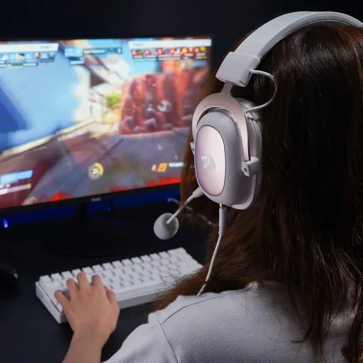 Herné slúchadlá Redragon H510 Zeus 7.1 Surround ružovo-biele pre PC/PS4/Xbox