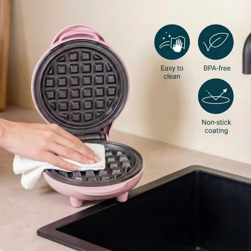 Bestron Mini Gofrisütő Klasszikus Gofrihoz, Tapadásmentes Bevonattal, Retro Design, 550W, Rózsaszín