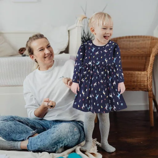 Dievčenské tričkové šaty Balipig s dlhým rukávom a kreslenou postavičkou