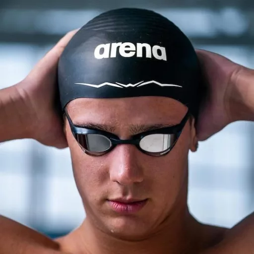 ARENA Aquaforce Wave úszósapka USA stílusú verseny sapka - L, Black