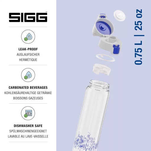 SIGG Total Clear ONE Tritan ivópalack 0,75L szénlezárható, mosogatógépbiztos, szivárgatásmentes - Blue, 0.75 L