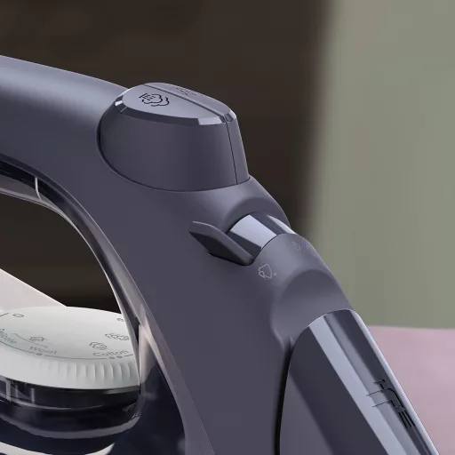 AEG 2400W Gőzölős Vasaló 160g Gőzlökés Önmegtisztító Funkció Kék-Fehér