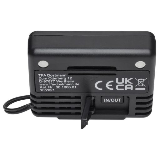 TFA Dostmann digitális beltéri-kültéri hőmérő vízálló szenzorral, max-min értékek, mágnes