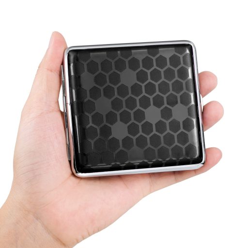 Oumezon PU bőr cigarettatartó fém 20 szál-hez, 6 szín, rugalmas zárral