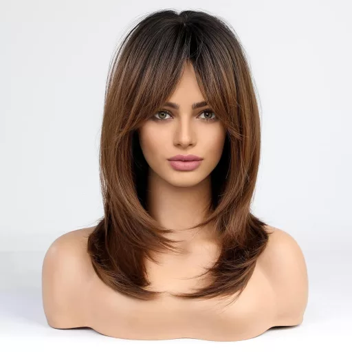 EMMOR Perucă de damă șatenă ombre cu breton - Perucă lungă stratificată, rezistentă la căldură, din fibre sintetice, cu aspect natural, mărime reglabilă