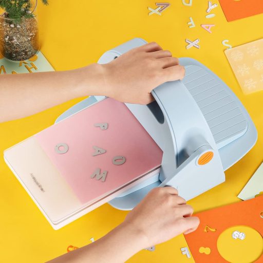 OFFNOVA A5 Vágó- és Domborító Gép 4 Sablon Készlettel Meghívók Képeslapokhoz