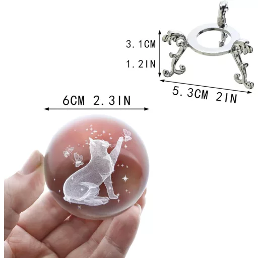HDCRYSTALGIFTS 3D Lézergravírozott Macska Kristálygömb Állvánnyal 6,5cm