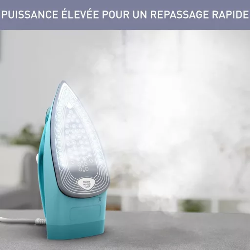 Calor Express 2400W gőzvasaló 40g/perc folyamatos gőz keramia talppal