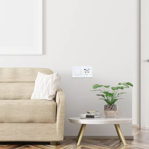JIMEIDA Fehér Villanykapcsoló USB Aljzattal, USB-A és Type-C Porttal, 3.1A, Üveglappal