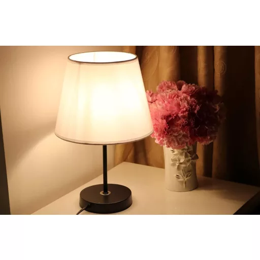 Aba-jour din bumbac Sinta 22 cm pentru lampă de masă și de perete E14/E27, alb