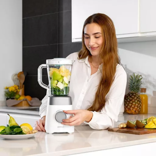 Kuchynský mixér Cecotec Power Black Titanium 1300W s nožom z čierneho titánu