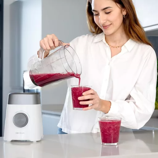 Kuchynský mixér Cecotec Power Black Titanium 1300W s nožom z čierneho titánu