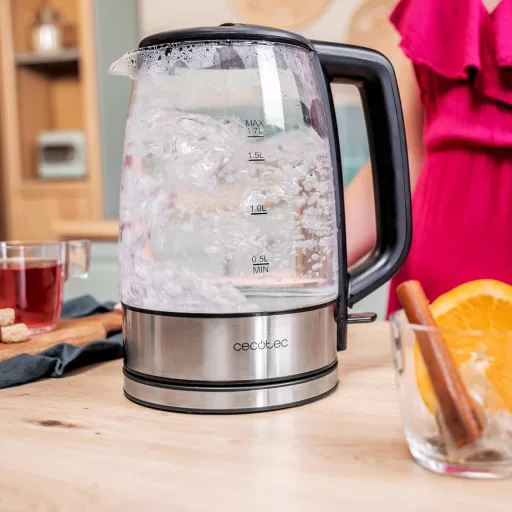 Elektrická kanvica Cecotec ThermoSense 340 s objemom 1,7 l z borosilikátového skla